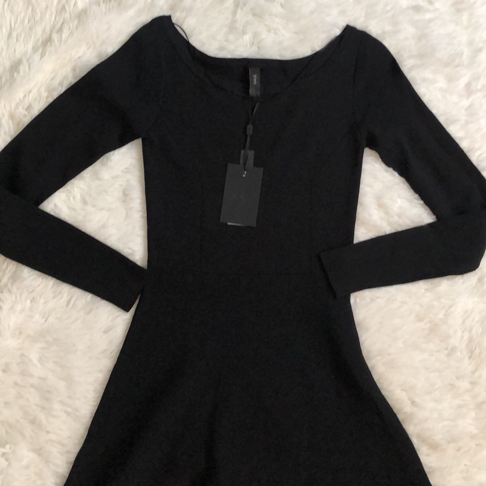Y.A.S NWT Dorota Boatneck Knit Dress in Black 🖤 - Picture 5 of 10